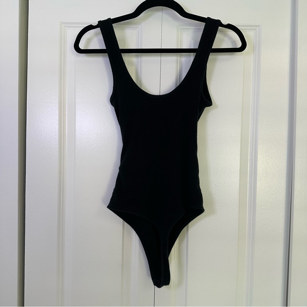 Abercrombie & Fitch Black Knotted Shoulders Wrap Bodysuit Small - Picture 2 of 7